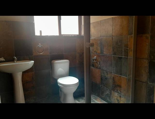 2 BEDROOM TOWNHOUSE FOR SALE IN BENDOR